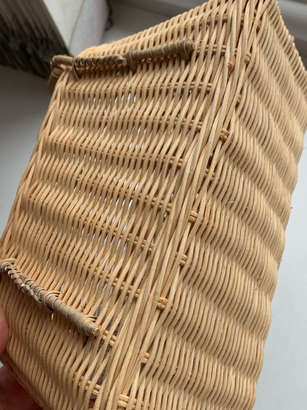 NWT GRL Woven Tote Bag in Natural - Picture 3 of 3